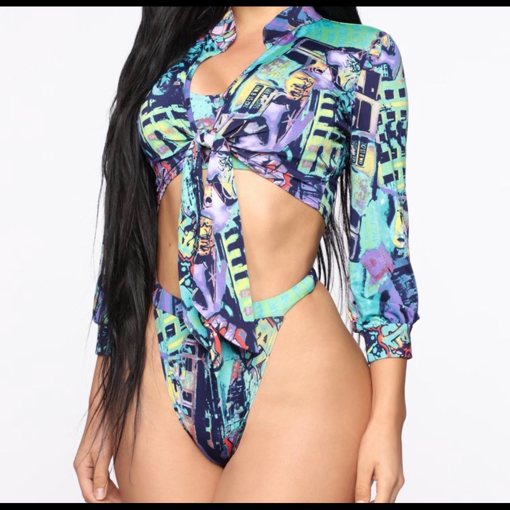 Brand New 3 Piece Swim Suit Size Medium